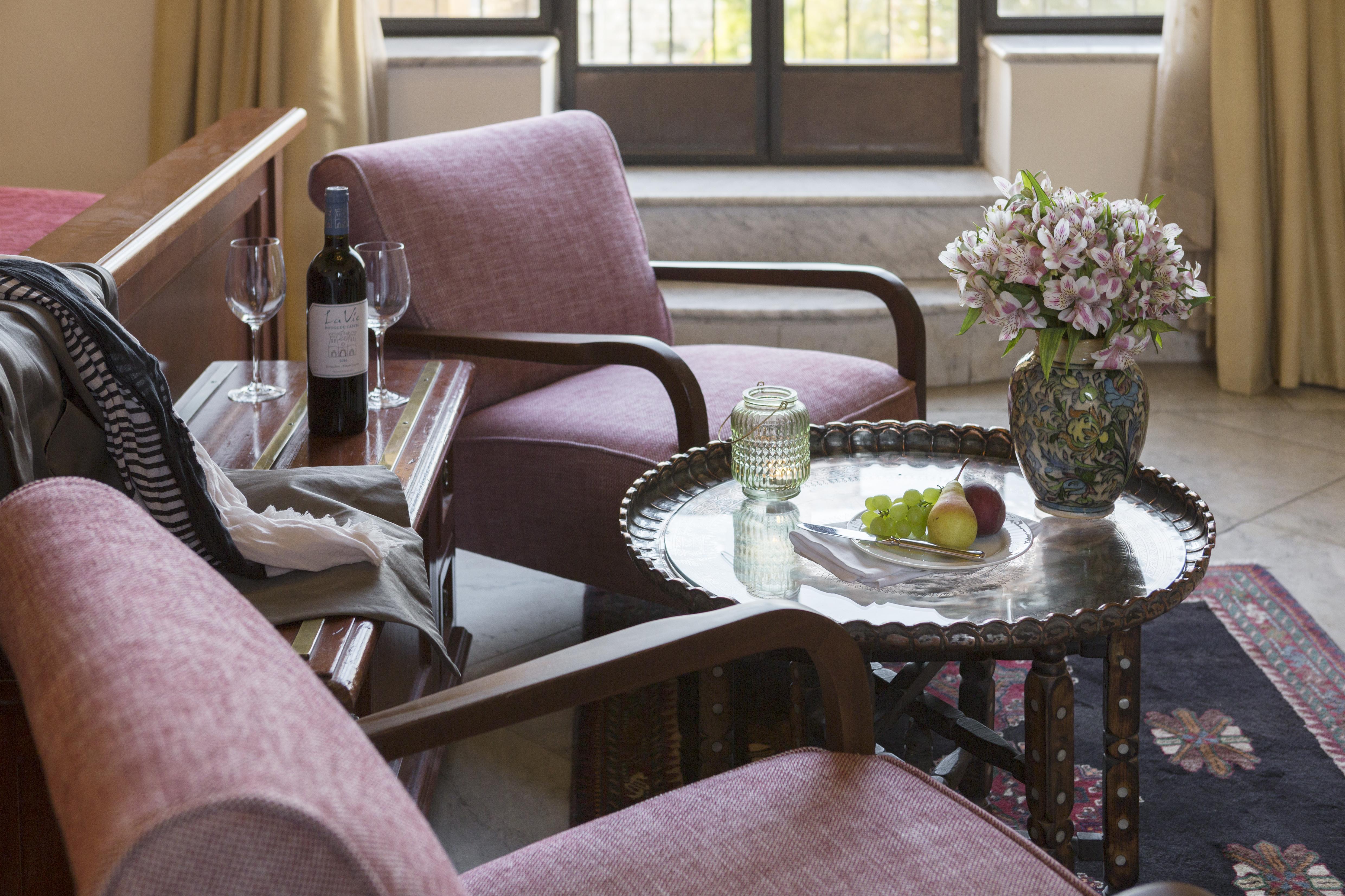The American Colony Hotel - Small Luxury Hotels Of The World Jerusalem Exterior photo A suite at the hotel