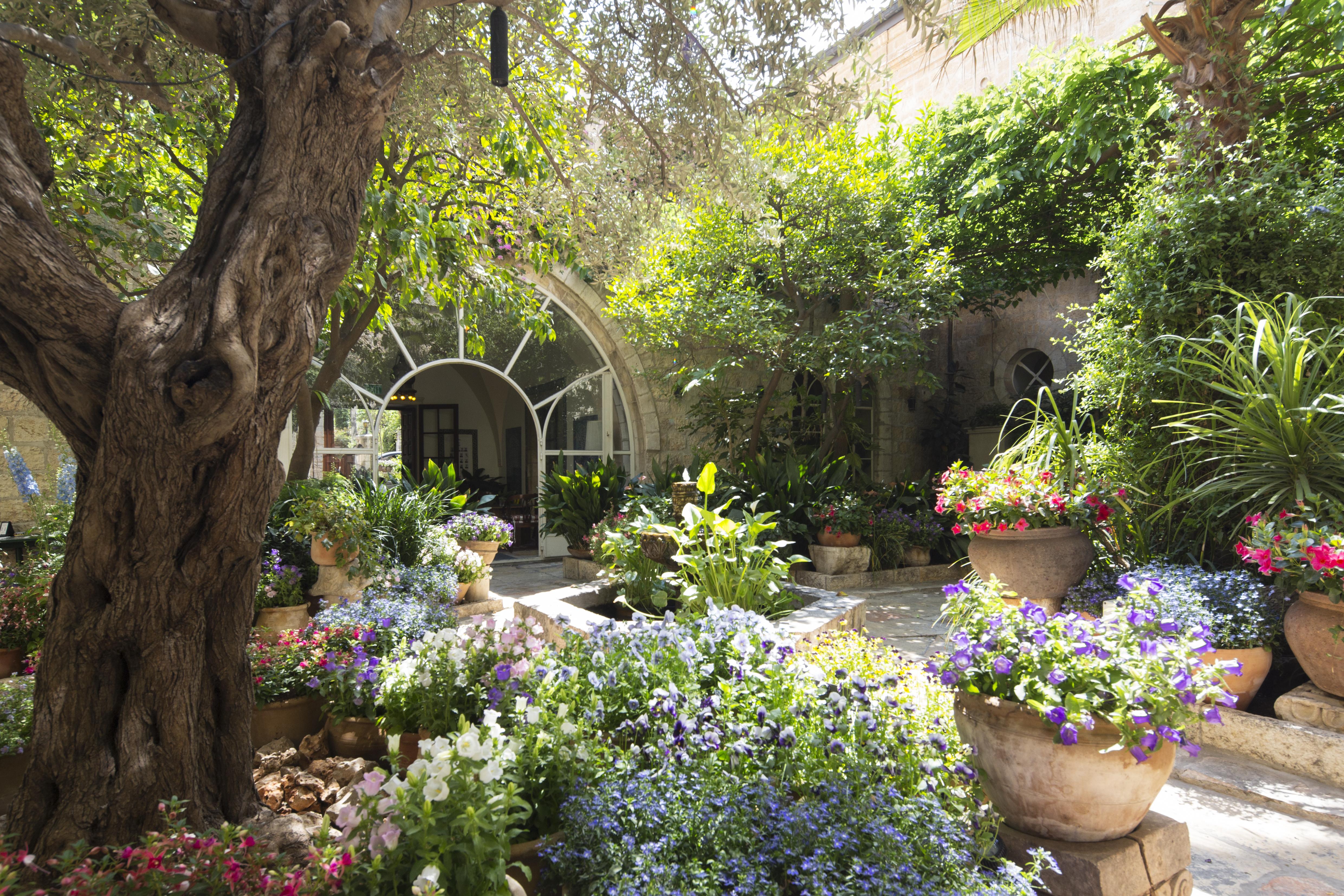 The American Colony Hotel - Small Luxury Hotels Of The World Jerusalem Exterior photo The courtyard of the museum
